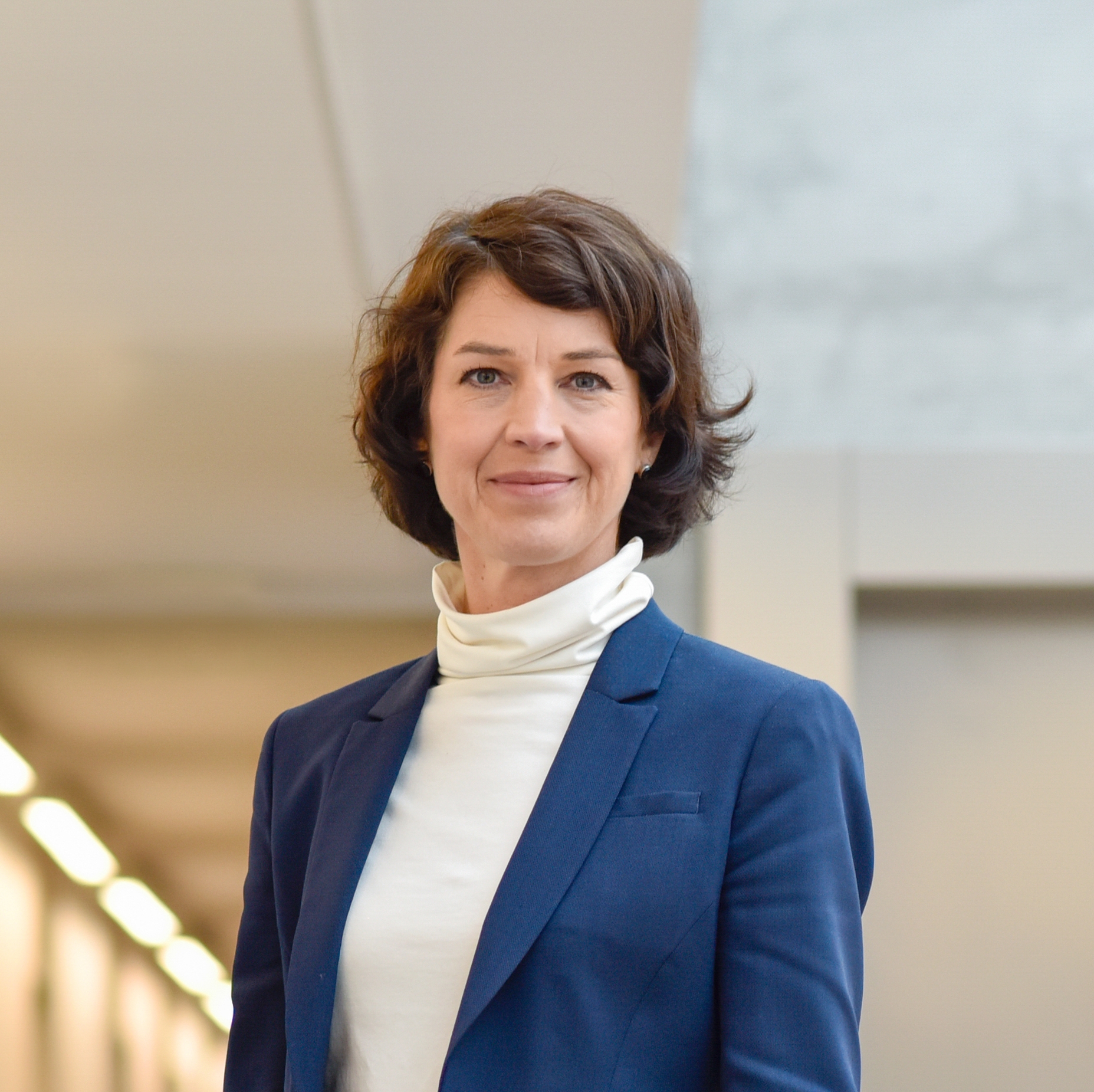 Erica Lilleodden Fraunhofer IMWS Prof. Dr. Erica Lilleodden
